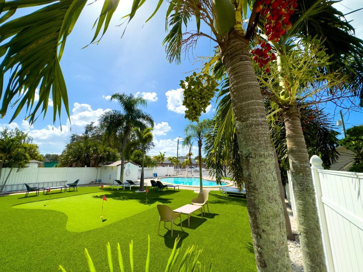 2Q Beds Studio Apt With Shared Pool 01 Clearwater Extérieur photo